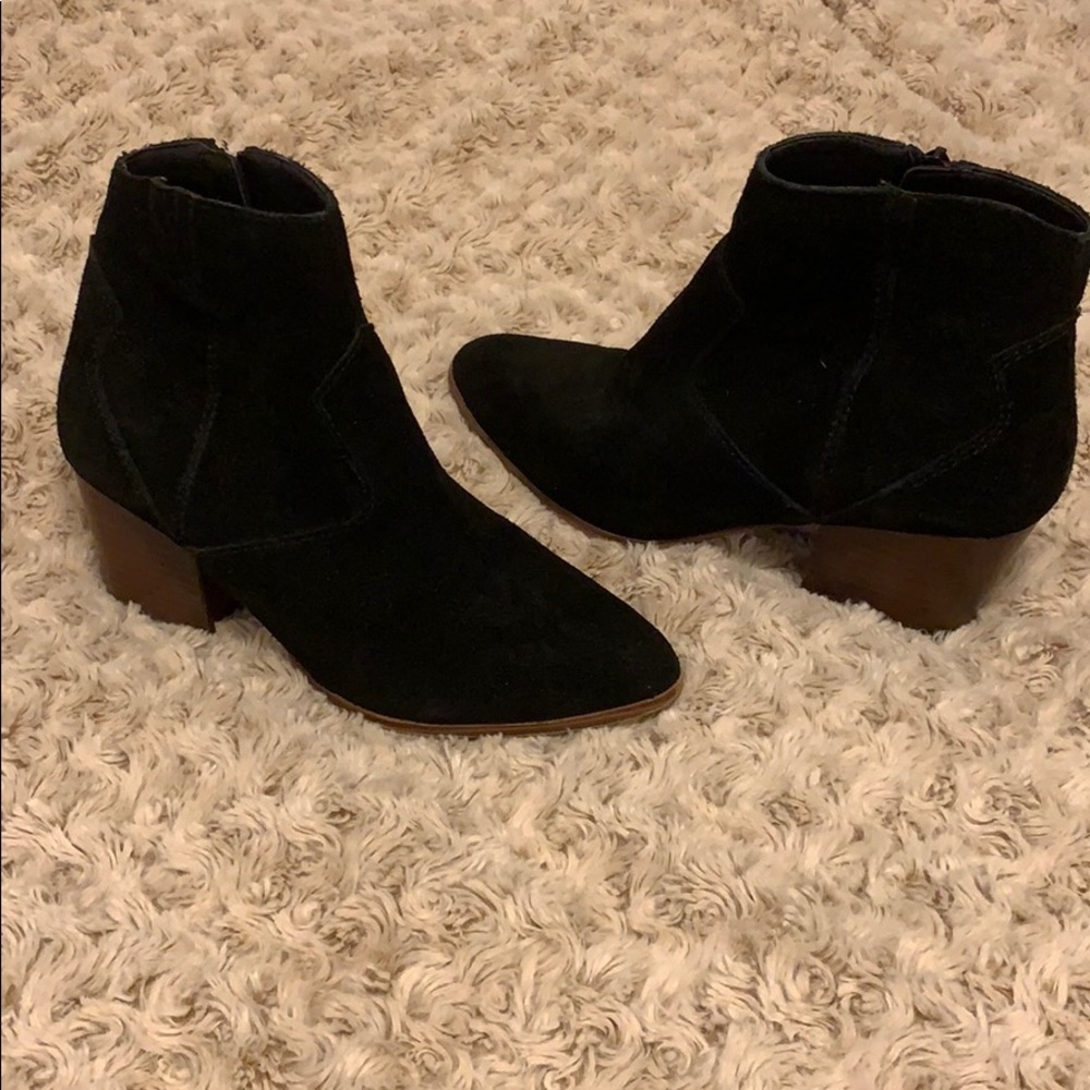 Aldo Black Suede Ankle Boots Sz 8.5